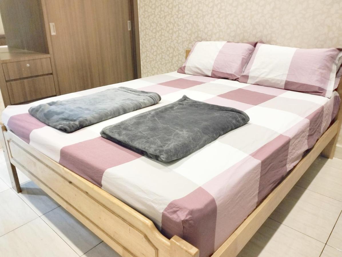 Jb Austin Perdana Homestay@simple Comfy For 11pax Holiday home Johor Bahru